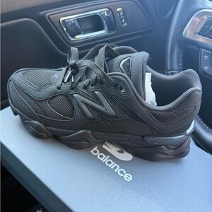 New Balance 9060 “Triple Black”